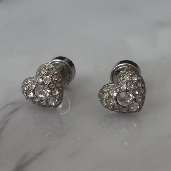 Fossil Crystal Heart Stud Earrings - Picture 1 of 2